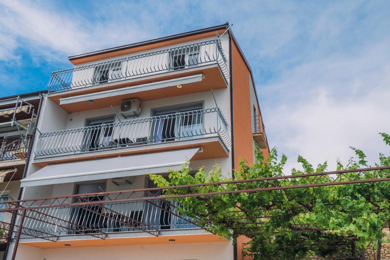 Apartmani Josip Podstrana Exteriör bild