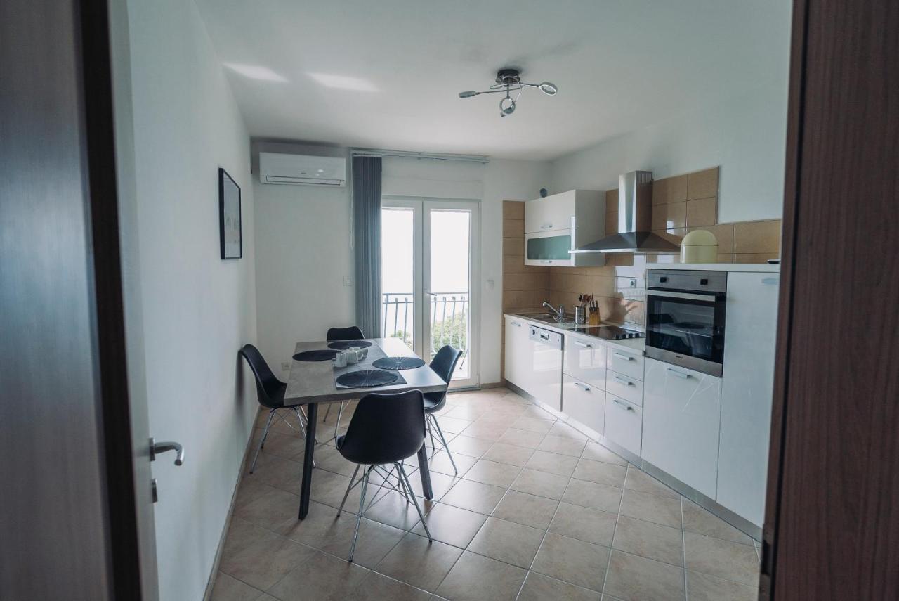 Apartmani Josip Podstrana Exteriör bild