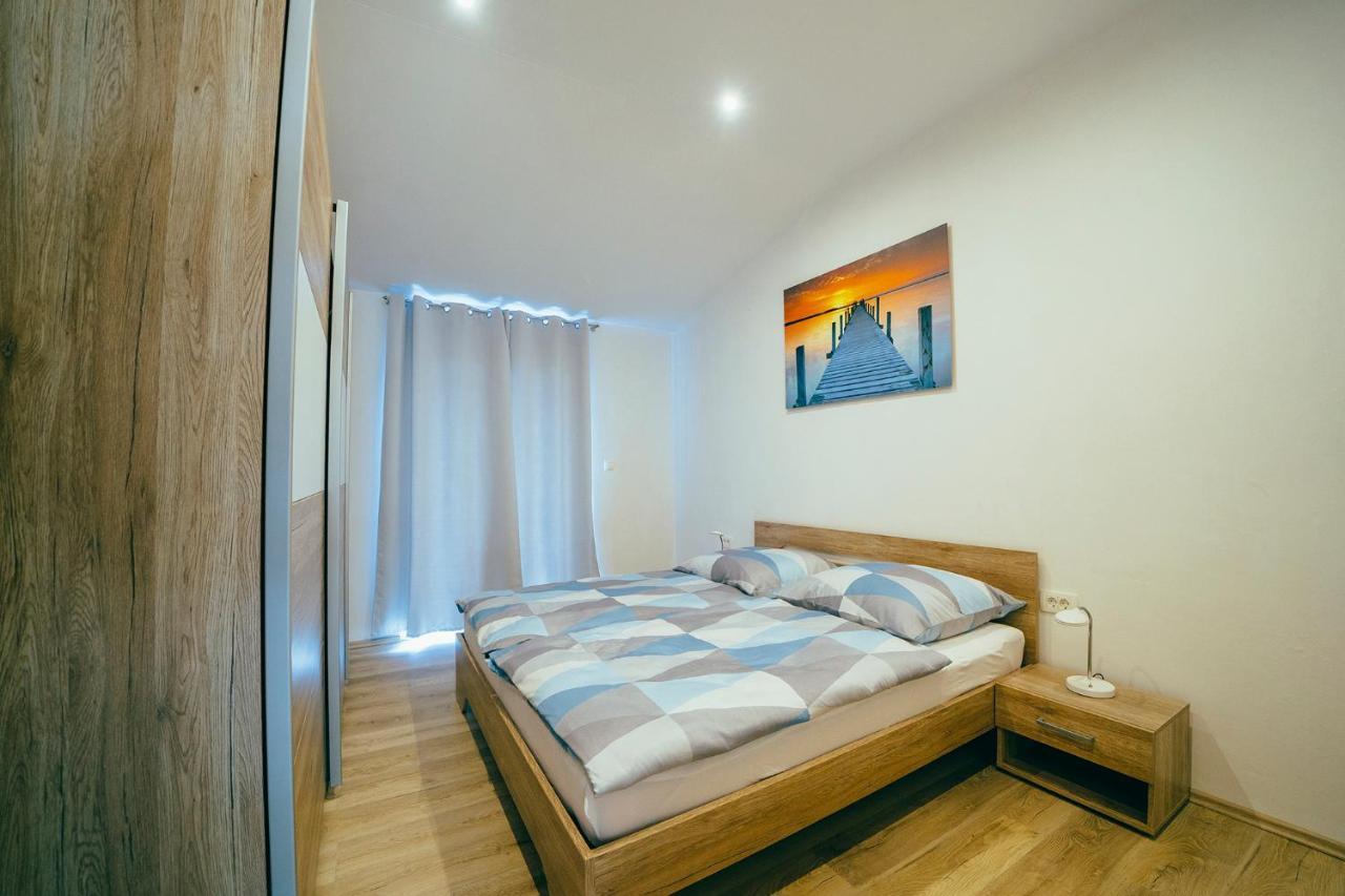 Apartmani Josip Podstrana Exteriör bild